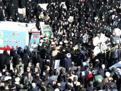 مراسم تشییع باشکوه شهید مدافع امنیت درایلام برگزارشد