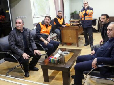 حضور استاندار آذربایجان شرقی در مرکز کنترل ترافیک شهر تبریز و مرکز مدیریت راه‌های استان