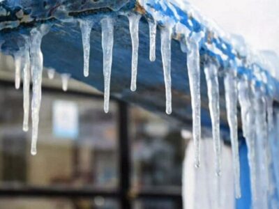 یخبندان شبانه در راه استان یزد