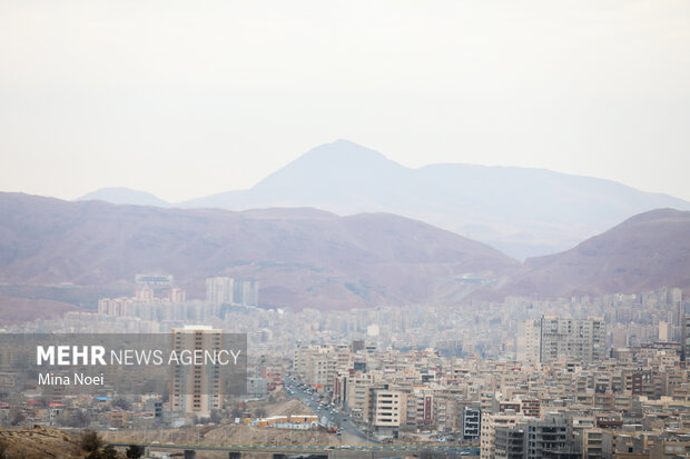 هوای تبریز برای همه گروه‌ها ناسالم و در وضعیت قرمز است