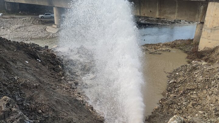 شکستگی خط انتقال آب جوانرود بدون قطعی ترمیم شد