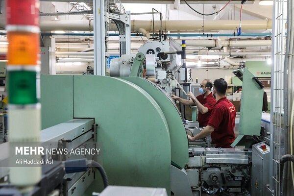 حذف رانت و فساد ارزی، وضعیت تولید را بهبود می‌بخشد