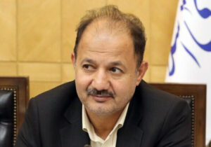 اولویت مجلس دفاع از سفره مردم است نه تصویب شتاب‌زده بودجه