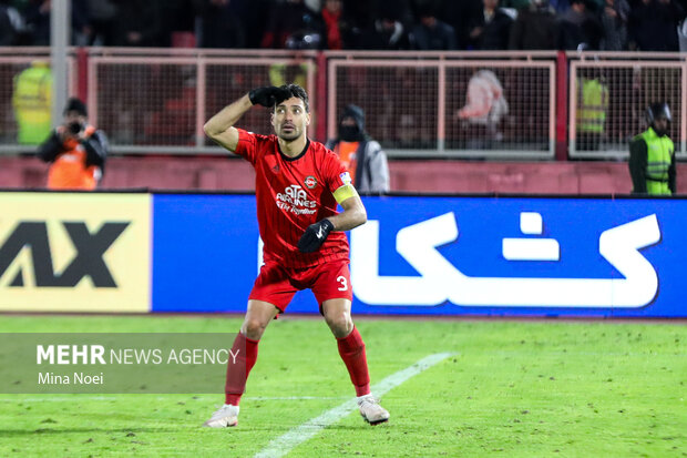 رد شکایت پرسپولیس از بازیکن جنجالی تراکتور/ استقلال رای برائت گرفت