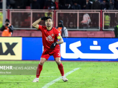رد شکایت پرسپولیس از بازیکن جنجالی تراکتور/ استقلال رای برائت گرفت