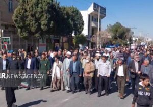 راهپیمایی مردم کوار در انزجار از اغتشاشگران و آشوبگران