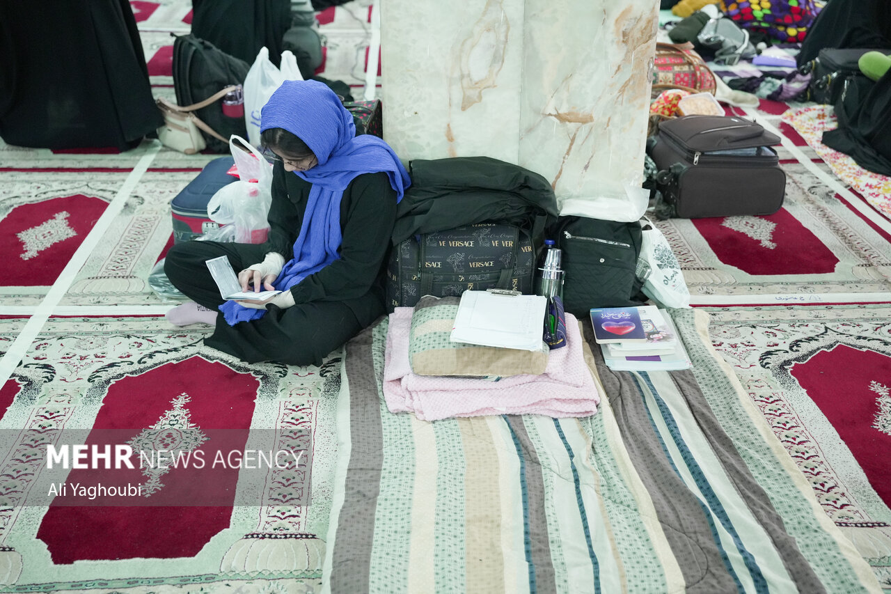 ایلام غرق در نور اعتکاف؛ استقبال بی‌سابقه جوانان از ۳ روز خلوت با خدا