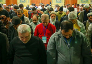 اعتکاف رجبیه در مسجد جمکران با حضور ۳۱۰۰ معتکف