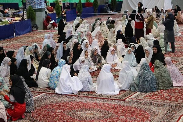 بهره مندی ۷ هزار نفر از معتکفین از آموزش‌های هلال‌احمر خراسان جنوبی