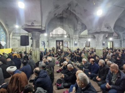 مسجد جامع لاهیجان؛ بعد از آتش کینه اغتشاشگران روز هم تعطیل نشد