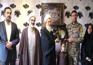 دیدار حجت‌الاسلام حسنی با جانبازان ارتش در جنگ ۱۲ روزه