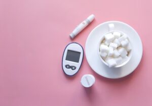 چرا در برخی مبتلایان به دیابت بهبودی حاصل نمی‌شود؟/ یک روش مهم برای کنترل نوسانات قند خون