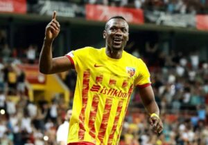 اوسمار مهاجم گلزن استقلال را نخواست