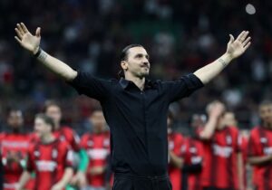 عکس | سلفی زلاتان و آرنولد در برف اتریش