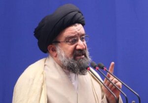 درخواست احمد خاتمی از قوه قضائیه درباره بازداشتی‌های حوادث اخیر/رهبری تنها رهبر سیاسی نیست جانشین امام زمان(عج) است/ لیدرها مفسد فی الارض و قاتل هستند