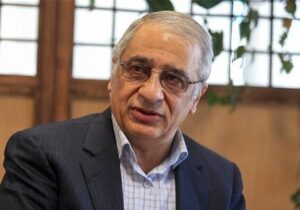 طهماسب مظاهری:نباید اشتباه دولتهای هاشمی و احمدی نژاد و روحانی و رئیسی در تک نرخی کردن ارز را تکرار کنیم