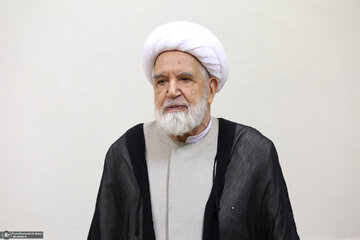 روایت مهدی کروبی از بودجه‌ریزی کشور در دوران جنگ و دهه ۶۰/ پزشکیان در مقام رییس جمهور نشان دهد مدافع مردم و منافع آنهاست