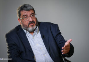 ببینید | تحلیل چهره نزدیک به جلیلی از اعتراضات: این طراحی است؛ پروژه‌ای برای القای بحران، هم‌زمان با تحرکات دشمن!