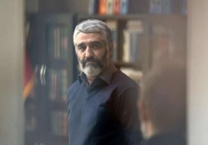 یک وکیل پایه یک دادگستری: پیشگویی وکیل پژمان جمشیدی به ضرر موکلش تمام میشود/ «فرجام خواهی میکنیم»یعنی رای دادگاه علیه جمشیدی است؟