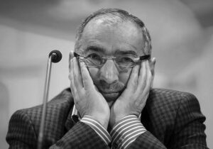 زیباکلام: هسته اولیه انقلاب را طبقه تحصیل‌کرده شکل داد، نه حاشیه‌نشینان