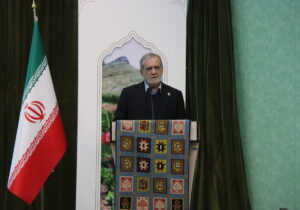 ببینید | پزشکیان: دیگر دلار ۲۸۵۰۰ تومانی به کسی نمی‌دهیم؛ دلار را به هر کسی می‌دهیم می‌خورد