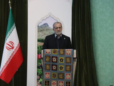 ببینید | پزشکیان: دیگر دلار ۲۸۵۰۰ تومانی به کسی نمی‌دهیم؛ دلار را به هر کسی می‌دهیم می‌خورد