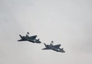 جنگندههایی که خلبان ندارند / پرواز هماهنگ جتهای بدون سرنشین ترکیه