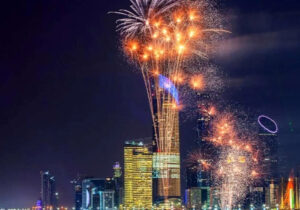ببینید |  آتش‌بازی برج خلیفه بمناسبت سال نو ۲۰۲۶