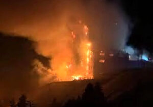 ببینید | حمله پهپادی اوکراین به بزرگ‌ترین کارخانه تولید منابع انرژی روسیه