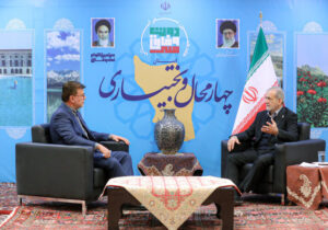 پزشکیان: اگر مردم نباشند یعنی هیچ چیز نداریم/ برخی میگویند آینده خراب است و ناامید میشوند و عدهای میروند، اما…