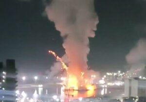 فوری/ ترامپ دستور حمله را صادر کرد/ مادورو: به ما حمله شد؛ همه مردم مسلح شوند