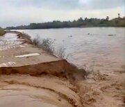 سیل‌بند شکست/ زمین‌های کشاورزی مردم در این منطقه زیر آب رفت