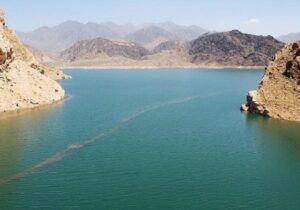 این سد مهم کشور سرریز شد/ این سد در شرایط استثنائی قرار گرفت