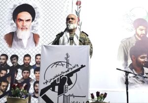 مقاومت در برابر دشمن از درس های مکتب حاج قاسم است