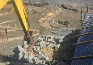 قلع و قمع ساخت‌وسازهای غیرمجاز در ۳۲ هزار مترمربع از اراضی کشاورزی کلاردشت