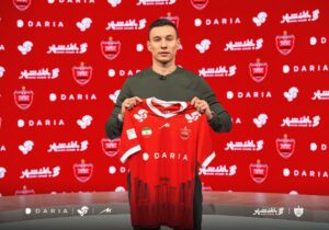 خاطرات تلخ پرسپولیسی‌ها از مهاجمان خارجی؛ از ناکامی‌ اوساگونا و تمیروف تا جنجال‌های استوکس و باهویی!