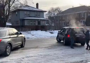 ببینید | تصاویر تازه از قتل یک زن توسط پلیس آمریکا