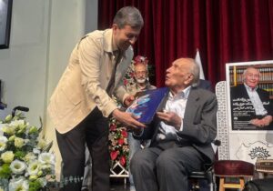 نگارگر برجسته درگذشت