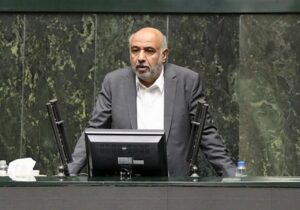 مجلس در دوراهی نظارت و حمایت؛ استیضاحها چرا از دستور کار خارج شدند؟