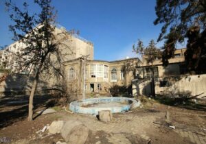 آگهی فروش خانه قاجاری ۱۳۵ ساله در تهران/ یک عضو شورا: شهرداری در این موضوعات مجری است!/ «عضو شورای شهر مصوبهای که خودشان تصویب کردند،به یاد ندارد؟»