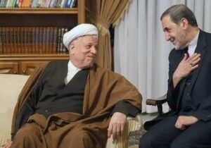 خاطرات هاشمی: با دکتر ولایتی در مورد طرح‌های غنی‌سازی و آب‌سنگین صحبت‌ کردیم