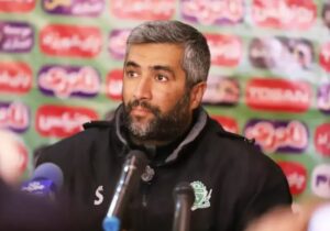 ذوب آهن بازیکن ما را اغوا کرد!