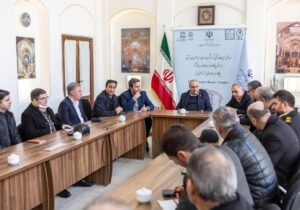 استاندار آذربایجان شرقی در جمع معتمدین بازار: تصمیم‌گیری برای بازار تبریز باید با مشارکت اصناف باشد