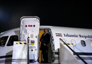 عراقچی راهی مسقط شد