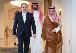 عربستان: حل بحران میان آمریکا و ایران باید از مسیر دیپلماسی دنبال شود