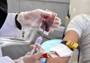 دعوت از مردم برای اهدای خون برای بیماران سرطانی