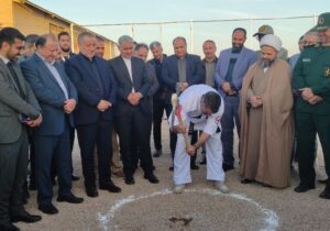 آیین کلنگ زنی احداث سالن ورزشی سقف کوتاه در شهر عشق آباد