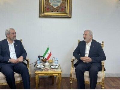 وزیر اقتصاد وارد عربستان شد