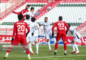 احتمال کنار گذاشتن جباری از مس/ درخواست برای استفاده از مربی بومی