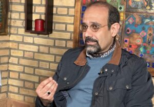 مجاهدی از ایران در تله‌ی هم‌زمانی می گوید: مقارنت فشار بیرونی و فرسایش درونی / راه اصلاح کماکان گشوده و تصمیم گیری دشوار تر شده